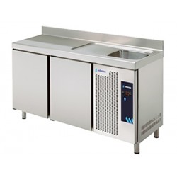 MPGF-135 HC - Mesa refrigerada gastronorm con fregadero 2...