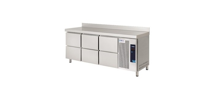 Snack Serie 600 refrigerada con cajones